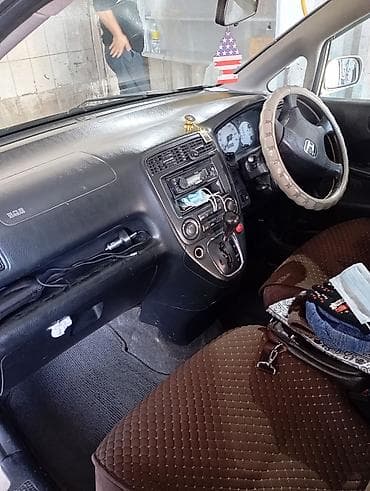 x trail: Honda Stream: 2002 г., 1.7 л, Автомат, Газ, Минивэн — 4