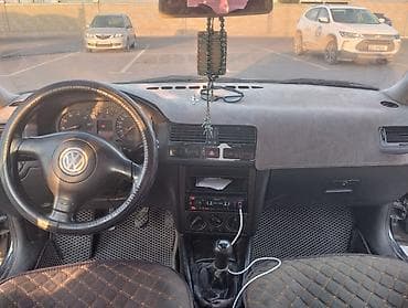 Продажа авто: Volkswagen Bora: 2001 г., 1.6 л, Бензин, Седан — 8