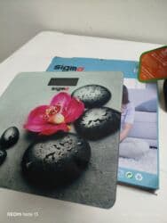 помощь нуждающимся: Новые весы и колонки отдам за оригинальный Бельгийский шоколад 0,5 — 2