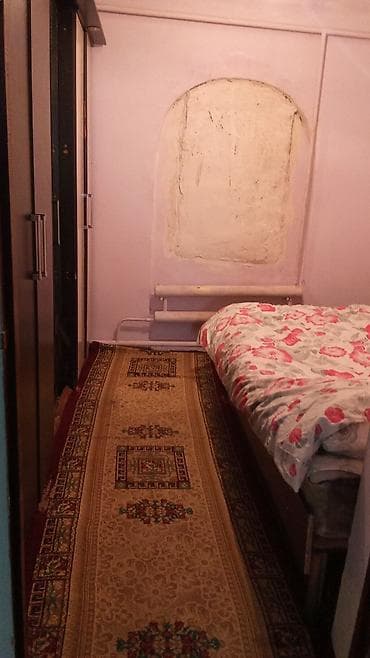 нижний токолдош: 200 м², 4 комнаты, Забор, огорожен — 7