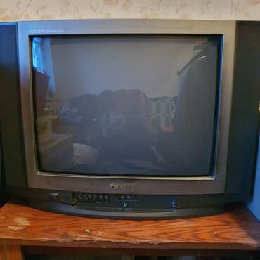Продаётся телевизор ранасоник.толстый.состояние хорошее.рабочий.1200
