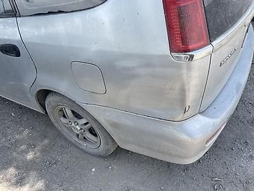 Унаа сатуу: Honda Stream: 2001 г., 1.7 л, Кол менен иштөөчү, Бензин, Вэн/Минивэн — 9