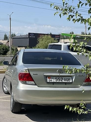 Toyota Camry: 2004 г., 2.4 л, Бензин, Седан — 1
