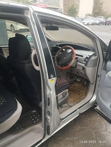 эстма дизелный машина: Toyota Estima: 2002 г., 2.4 л, Автомат, Газ, Минивэн — 3