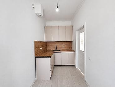 Квартиры: 1 комната, 33 м², Ала-Арча ТРЦ Элитка, 18 этаж, Евроремонт — 5