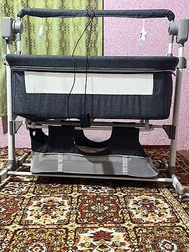 игровая площадка купить: Детская прикроватная кроватка-колыбель Ining Baby с электронным — 2