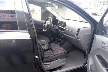 срочно продам авто в связи с переездом: Kia Morning: 2017 г., 1 л, Автомат, Газ, Универсал — 7