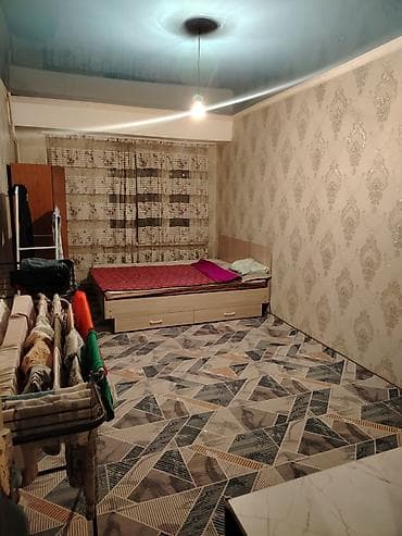 сдаю швейный цех с оборудованием: Сдается просторная комната с базовой мебелью и техникой. - Площадь — 2