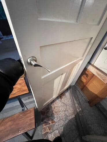 двери контейнера: Деревянная дверь Полотно 88х205 см С откосом в хорошем состоянии — 3