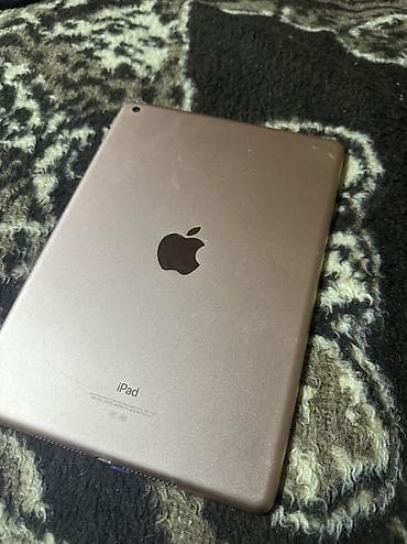 Планшеты: Планшет, Apple, память 128 ГБ, 10" - 11", Wi-Fi, Б/у, Классический цвет - Серый — 3