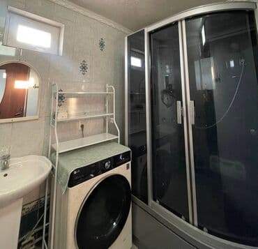 жер сатылат бишкек: 100 м², 3 бөлмө, Унаа токтотуучу жай, Жертөлө, ороо, Забор, тосулган — 2