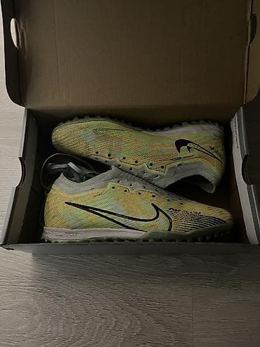 Продаю бутсы найк air zoom 41 размер надел 2-3 раза, в отличном