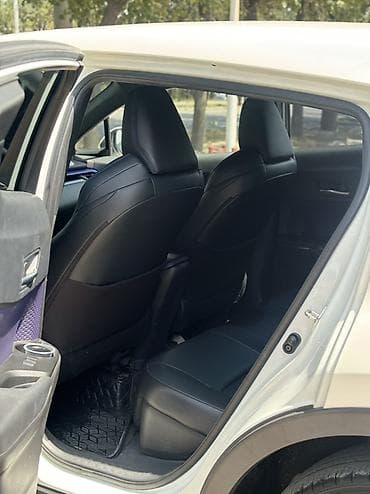 892 2: Toyota C-HR: 2020 г., 2 л, Бензин, Кроссовер — 5