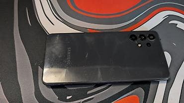 pixel 5a: Смартфон Samsung (линейка Galaxy A, черный цвет) Ключевые — 1