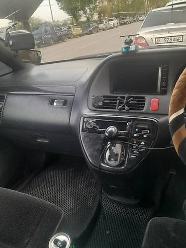 аренда honda civic: Honda Odyssey: 2002 г., 2.3 л, Автомат, Бензин, Минивэн — 4