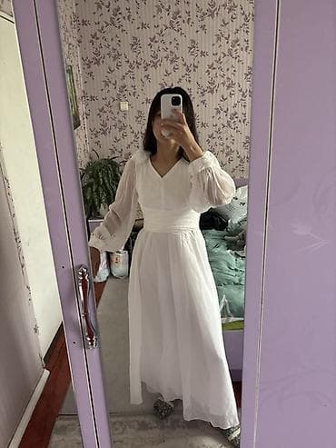 белый платия: Новое платье, ни разу не надевала. Размер: S 42 Очень красиво сидит по — 1