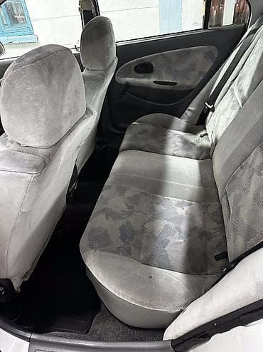 машина под выкуп: Mitsubishi Carisma: 1999 г., Автомат, Бензин, Хэтчбэк — 6