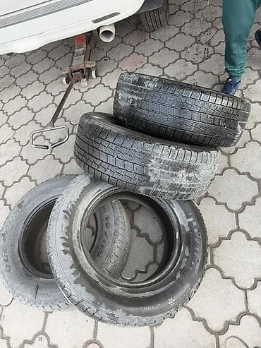 Шины: Шины 265 / 65 / R 17, Зима, Б/у, Комплект, Внедорожные (АТ/МТ), Goform — 6