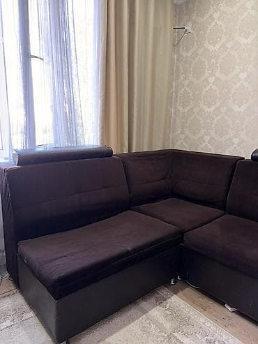 Мебель: Продается угловой диван. Размер 3,5 × 1,5 м. Раскладной, удобный, в — 3