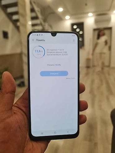 a 30 s: Samsung Galaxy A30, Б/у, 32 ГБ, цвет - Белый, 2 SIM — 4