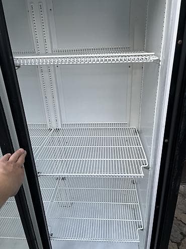 холодильника: Для напитков, Для молочных продуктов, Для мяса, мясных изделий, Италия, Б/у — 4