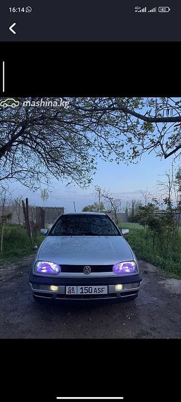 Продажа авто: Volkswagen Golf: 1992 г., 1.8 л, Механика, Бензин, Хэтчбэк — 1