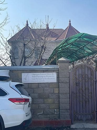 Дома: 300 м², 7 комнат, Евроремонт, Кондиционер, Бронированные двери — 2