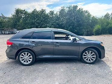 Toyota Venza: 2009 г., 2.7 л, Автомат, Газ, Кроссовер — 4