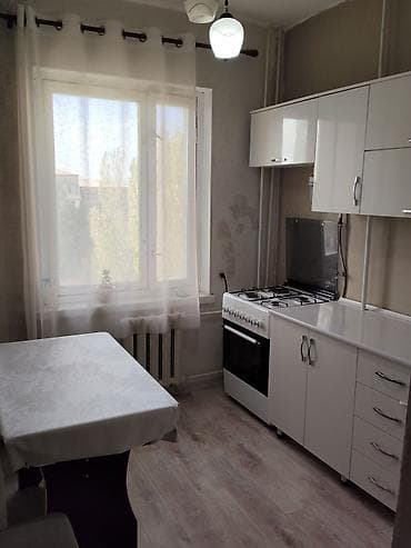 kant flat: 3 комнаты, 62 м², 105 серия, 4 этаж — 1