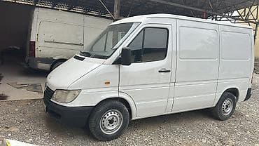 чехол спринтера: Легкий грузовик, Mercedes-Benz, Стандарт, 2 т, Б/у — 1