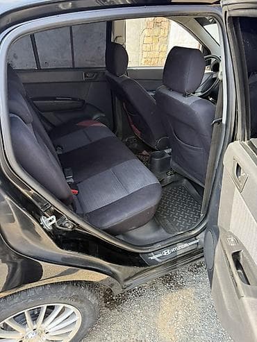 Унаа: Hyundai Getz: 2008 г., 1.4 л, Кол менен иштөөчү, Бензин, Хетчбек — 8