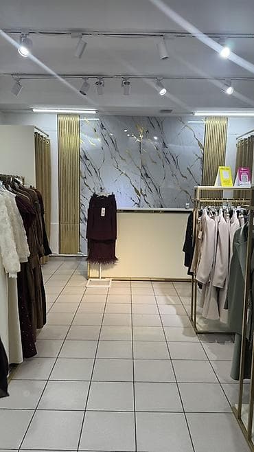 платье из атласа: Вечернее платье, Коктейльное, Длинная модель, Атлас, С рукавами, С пайетками, Все размеры — 2