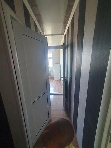 купить квартиру в жк пионер: 3 комнаты, 56 м², 104 серия, 4 этаж, Косметический ремонт — 9