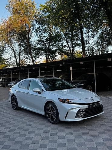 Продажа авто: Toyota Camry: 2025 г., 2.5 л, Автомат, Бензин, Седан — 1