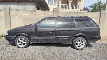 Volkswagen Passat: 1989 г., 1.8 л, Газ, Универсал — 3