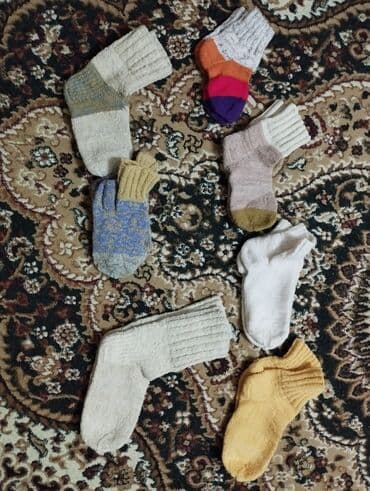одежда оптом дордой: Теплые вязанные носки,есть много разных,ручная работа. все новые — 9
