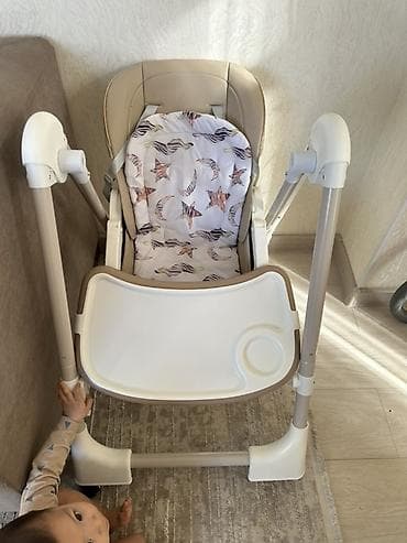 Детская мебель: Стульчик для кормления/шезлонг 2-в-1 Состояние новое,ребенок не стал — 2