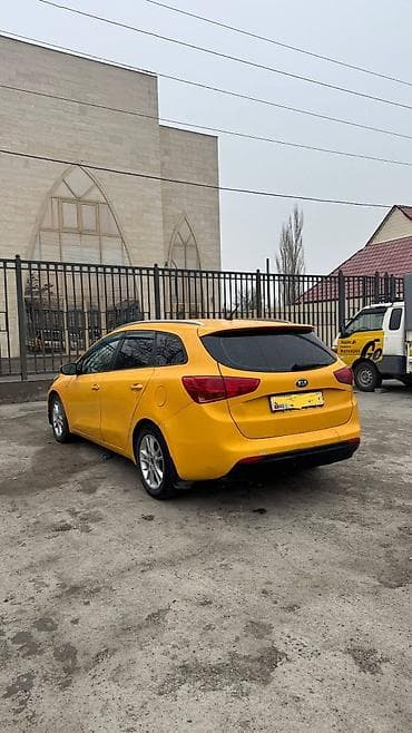 kia bongo: Kia Ceed: 2016 г., 1.6 л, Бензин, Универсал — 4