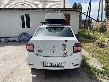 Renault Logan: 2018 г., Механика, Бензин, Седан