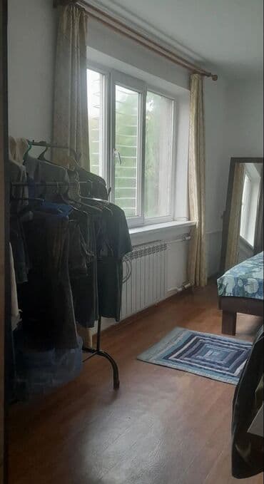 11мкр: 3 комнаты, 64 м², 104 серия, 4 этаж — 5