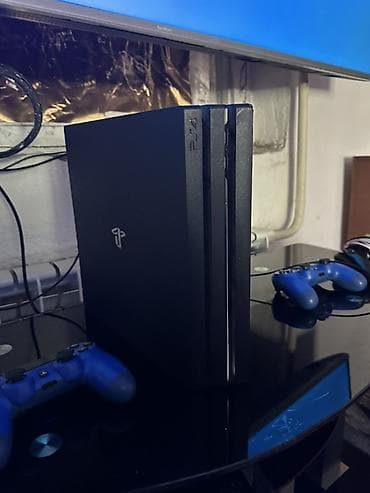 ps5 pro купить: PlayStation 4 Pro (PS4 Pro) - Версия консоли с тройным — 1