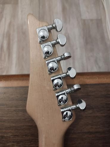 арзан гитара: Электрогитара EART, стиль Superstrat.Лады 4.3!колки Grover! идеально — 3