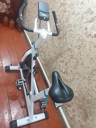 Спин-байк (велотренажёр) с ременным приводом и механической — 2