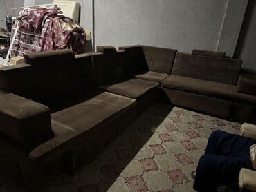 бу мебель бишкек: Бурчу бар диван, Жастыктар менен, Үч орундук жана андан көп, Vilyur — 1