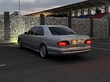 bad e2: Mercedes-Benz E-класс AMG: 2002 г., 5.5 л, Автомат, Бензин, Седан — 4