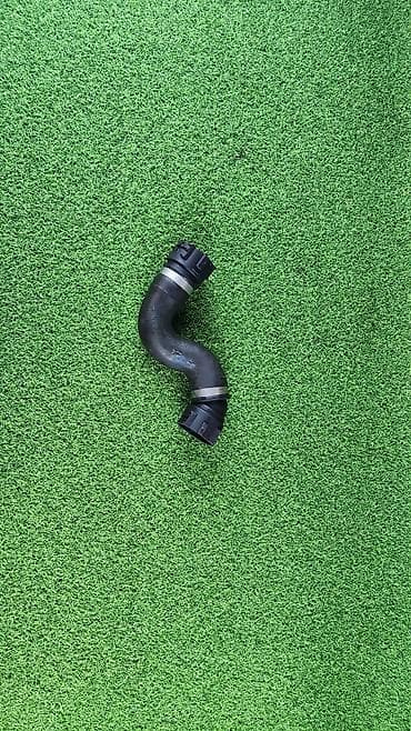 Патрубок 1712 7 565 780 Е60 lci N52 N53 Год 2008 В отличном