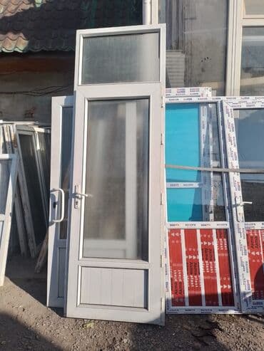 дом на разбор: Куплю б/у окна двери. Межкомнатные двери 105 - 106 серии. Бронь — 4