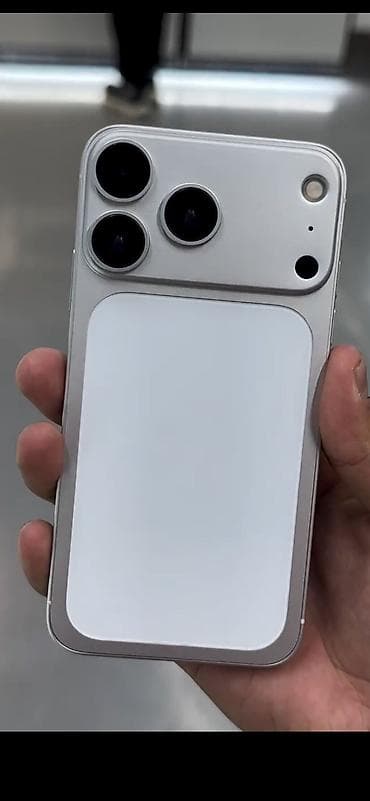 apple iphone 17: IPhone 17 Pro — 1