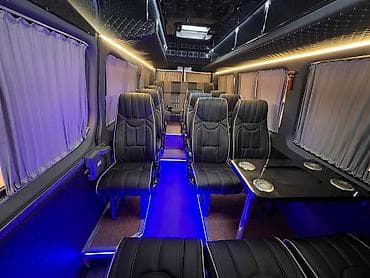 s 65: Премиум-микроавтобус Mercedes-Benz Sprinter (высокая крыша) — — 1