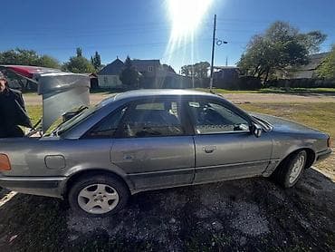 Audi 100: 1991 г., 2.3 л, Механика, Бензин, Седан